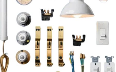 Boost Curb Appeal with Outdoor Patriot Lighting Picks