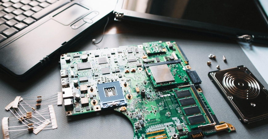 Laptop Motherboards: A Complete Guide to Their Role, Features, and Compatibility