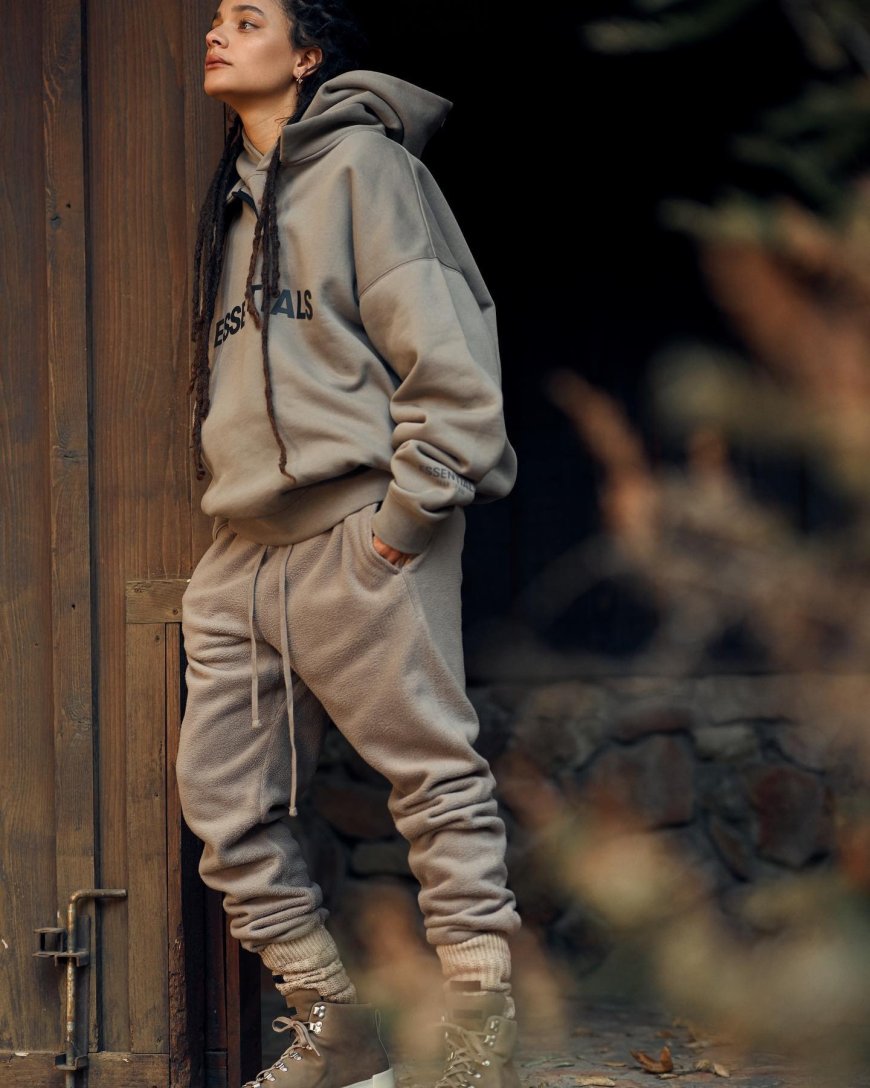 Everyday Rush Needs Essential Tracksuit Ease